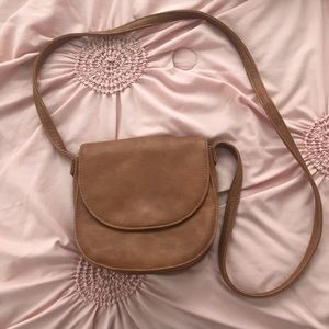 Cognac crossbody